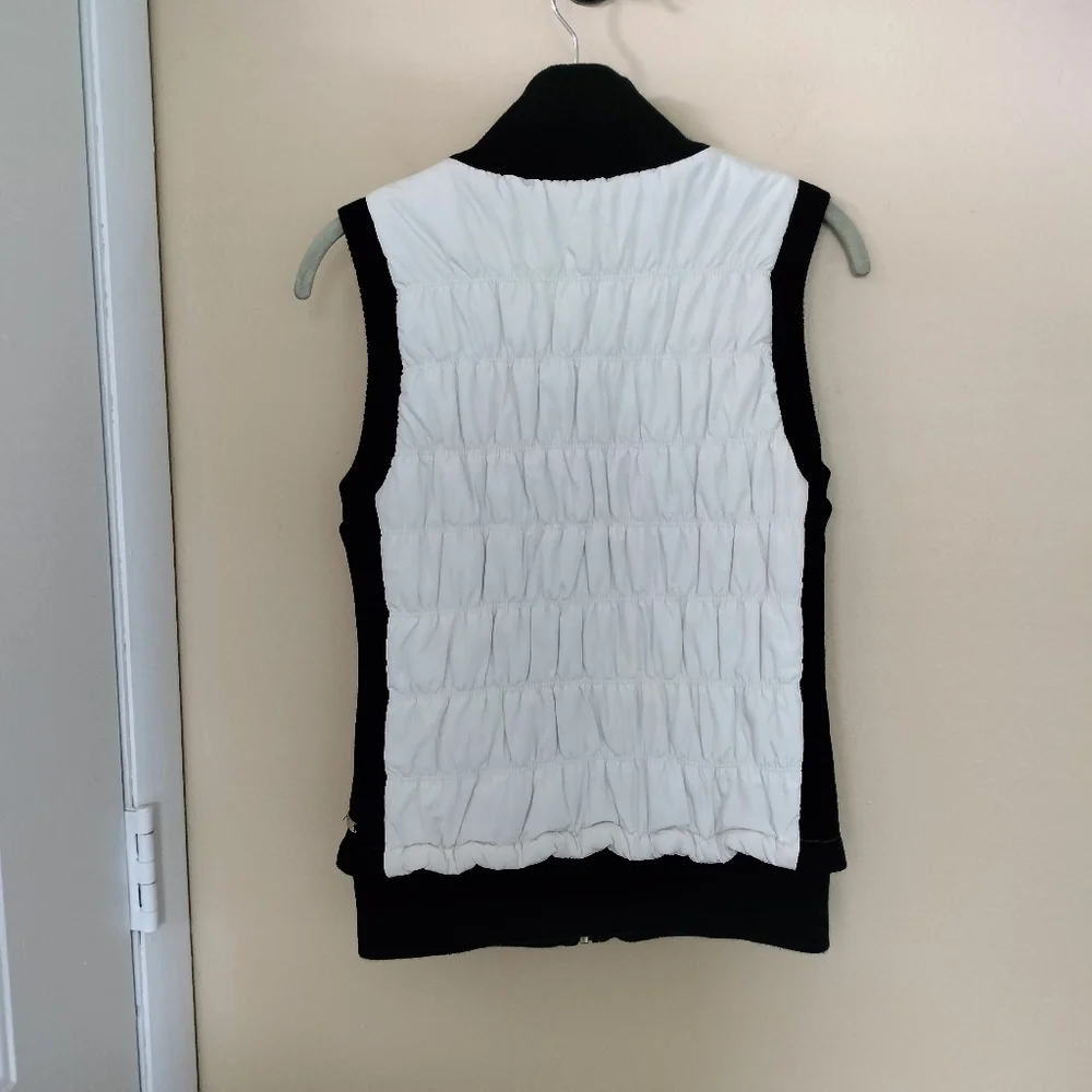 Calvin Klein Black White Quilted performance zip up vest S walking Jogging